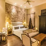 Bastion Luxury Hotel