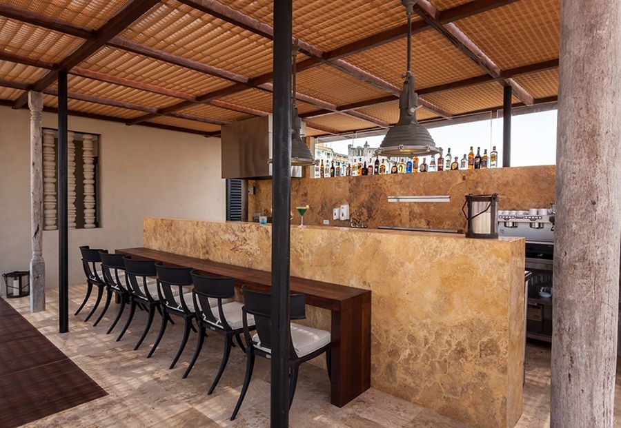 Bastion Luxury Hotel